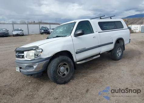 2000 Toyota Tundra Sr5 V8 from USA, damaged, VIN 5TBKT4414YS117494